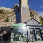호텔 Logis Castel De Mirambel 3*