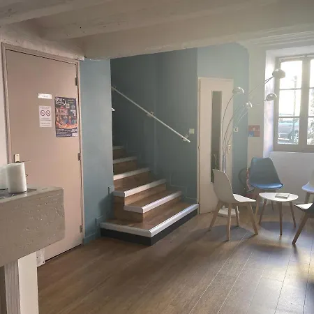 Logis Castel De Mirambel Lourdes