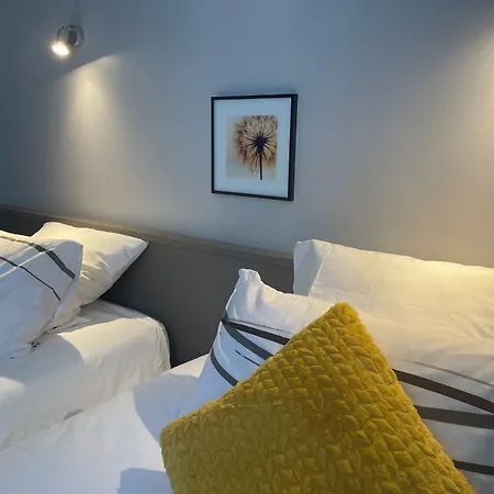 Logis Castel De Mirambel Lourdes